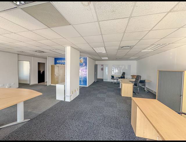 176M² OFFICE FOR SALE IN UMHLANGA RIDGE